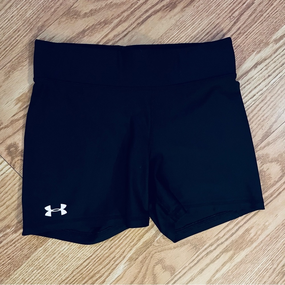Under Armour Black Athletic Shorts Size Medium White Letting Waistband